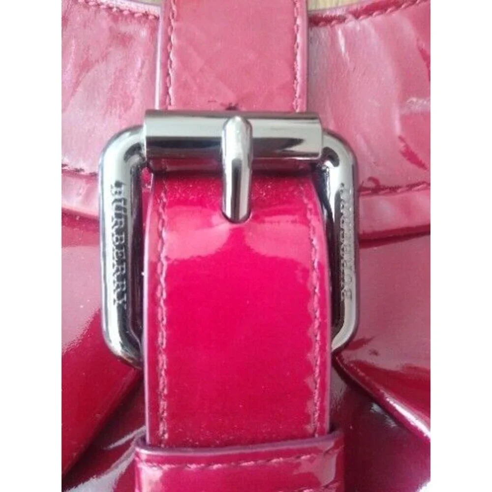 BURBERRY red burgundy pleated buckle zippatent leather hobo shoulder bag Holiday